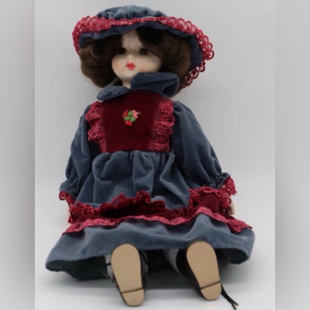 Porcelain Doll 15” 1983 Pioneer Outfit Dynasty Doll Collection Taiwan Vtg NEW